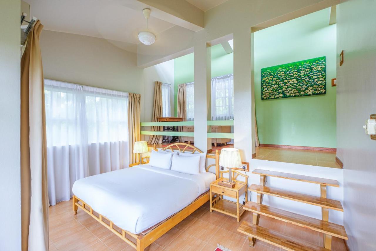 Ambong Rainforest Retreat Lodge