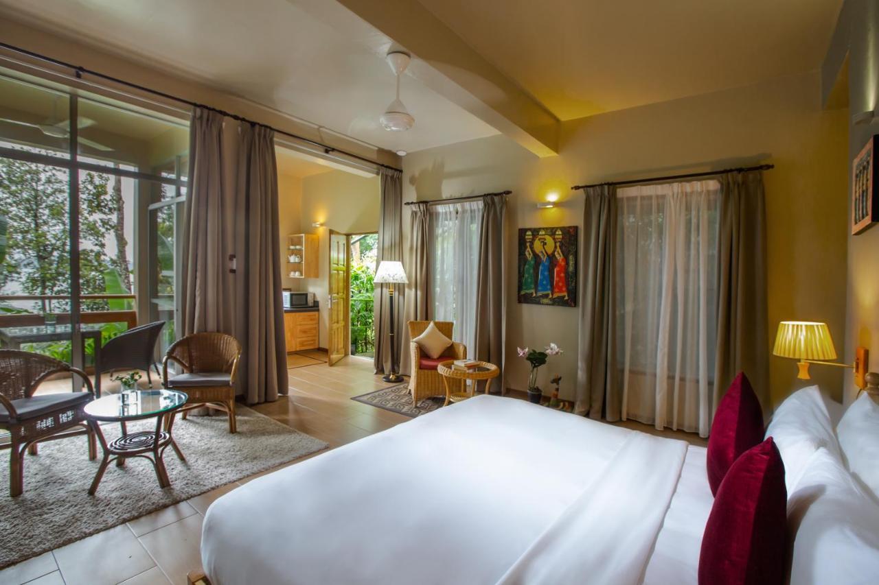 Ambong Rainforest Retreat Lodge